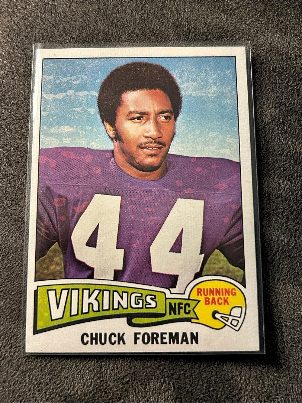 Topps 1975 Topps Chuck Foreman #240 Minnesota Vikings NFL Football Card